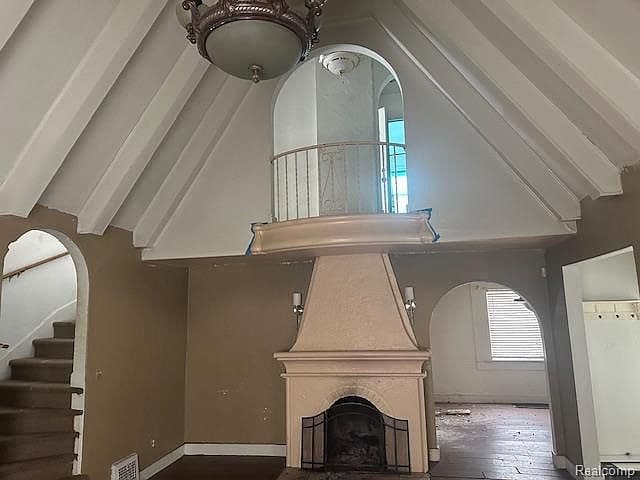 Listing photo 4