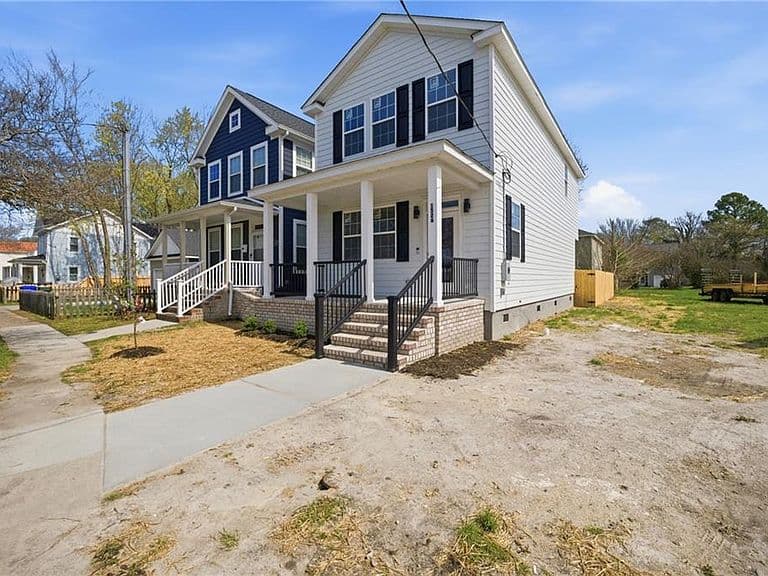 Listing photo 3