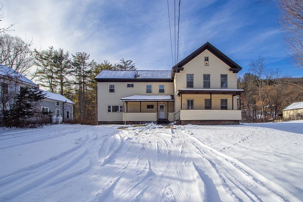Primary listing photo