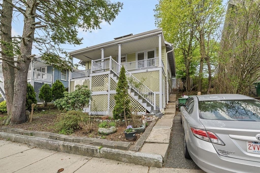 Primary listing photo