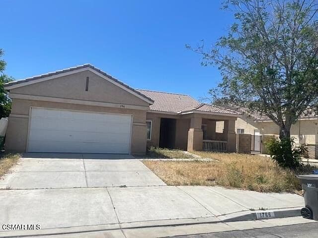 Listing photo 3