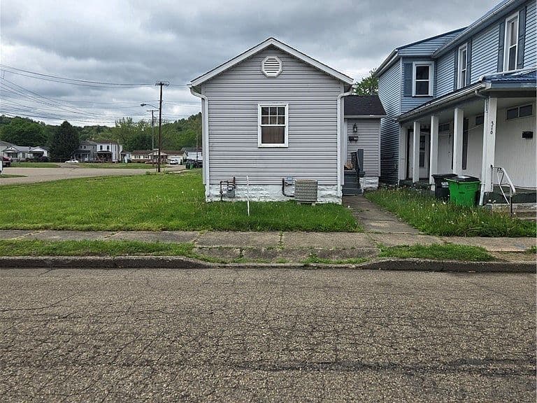 Listing photo