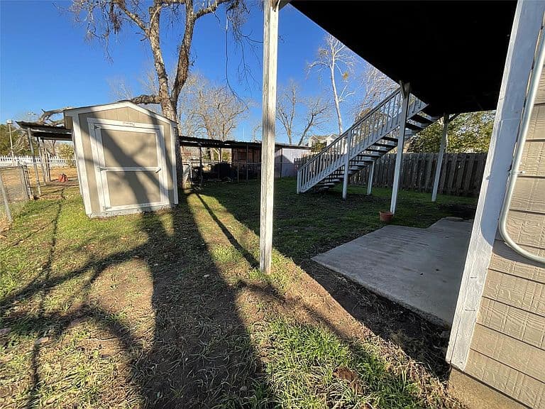 Listing photo 4