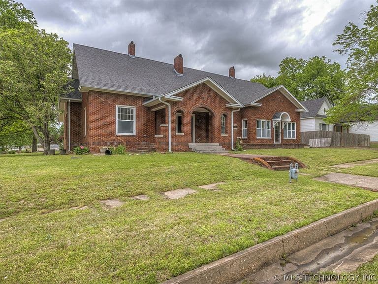 Listing photo 5