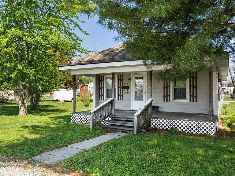 Listing photo 3