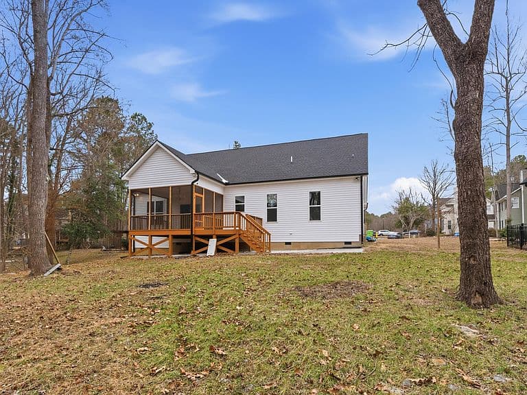 Listing photo 5
