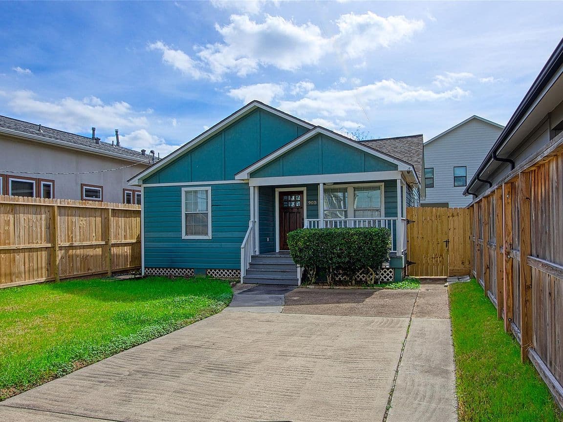 Primary listing photo