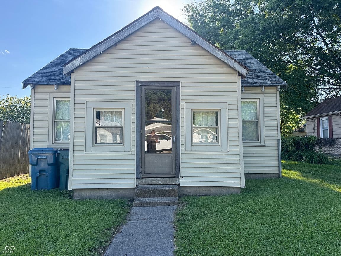 Primary listing photo
