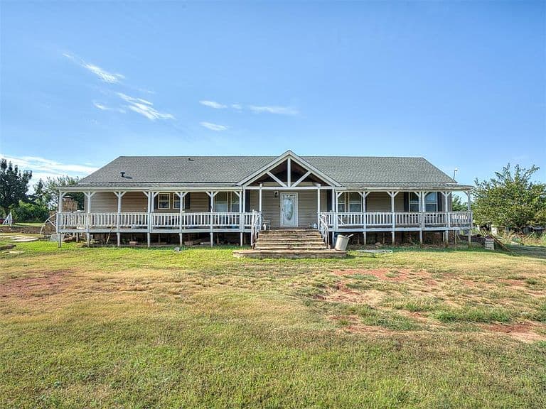 Listing photo 5