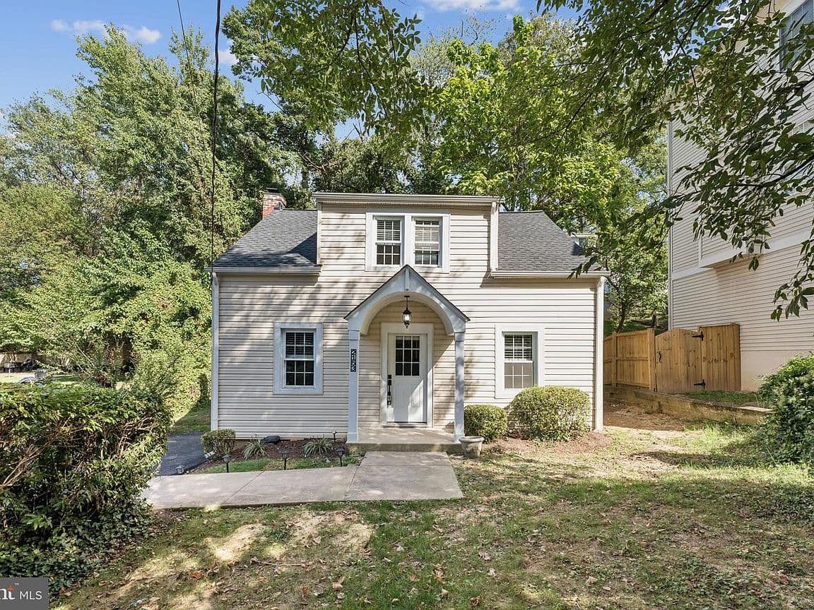 Primary listing photo