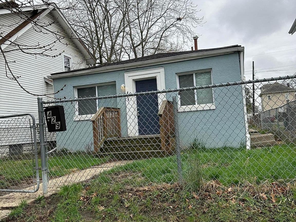 Primary listing photo