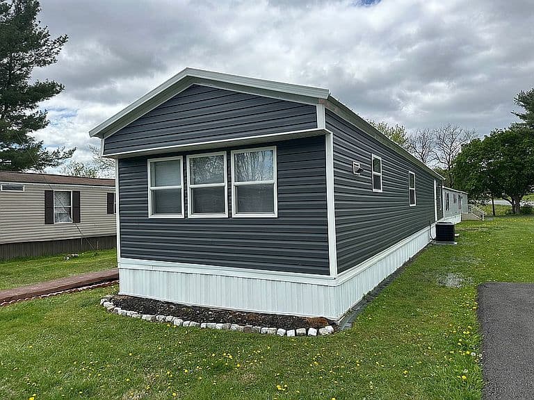 Listing photo