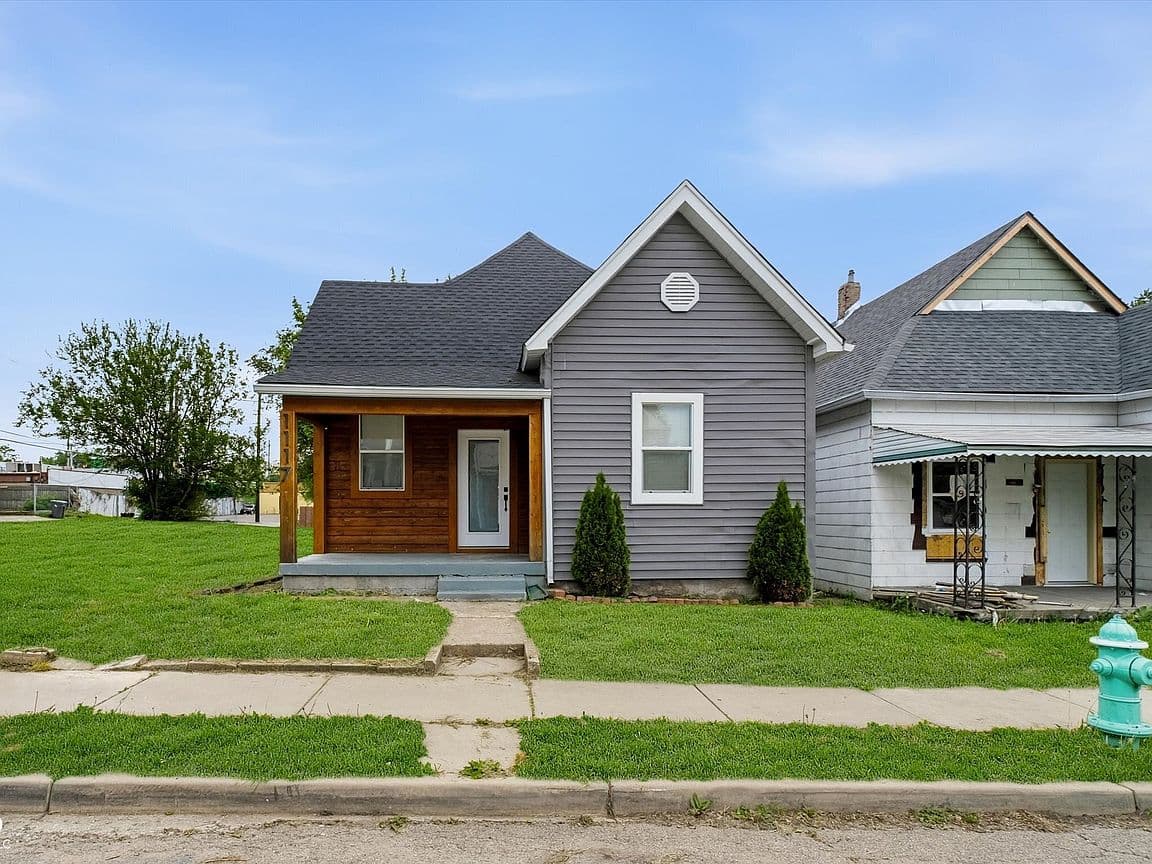 Primary listing photo