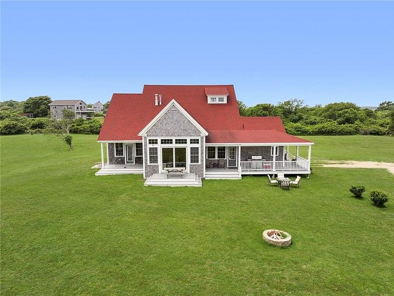 Listing photo 4