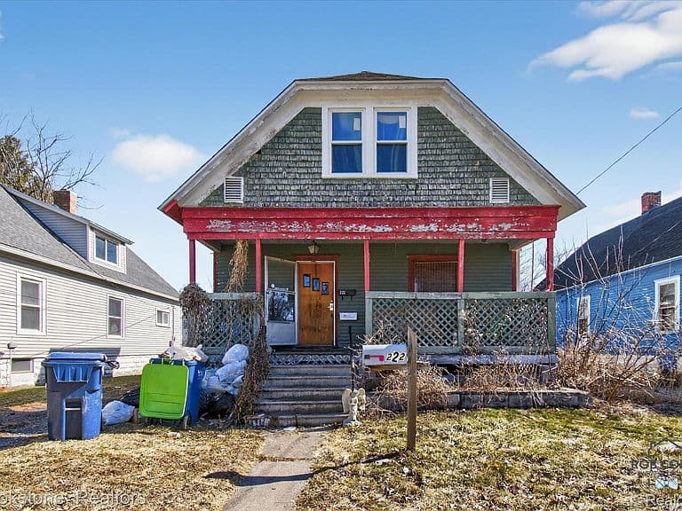 Listing photo 3