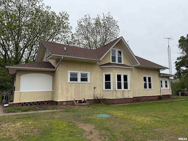 Listing photo 3
