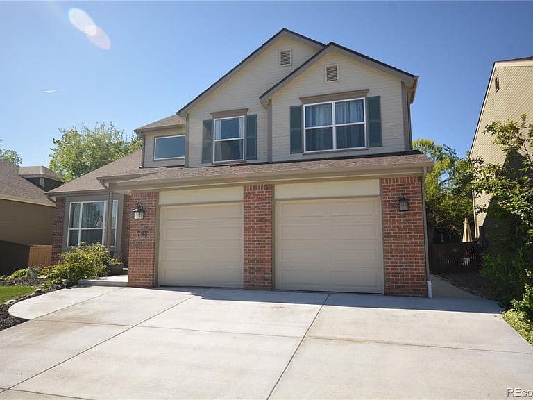 Listing photo 3