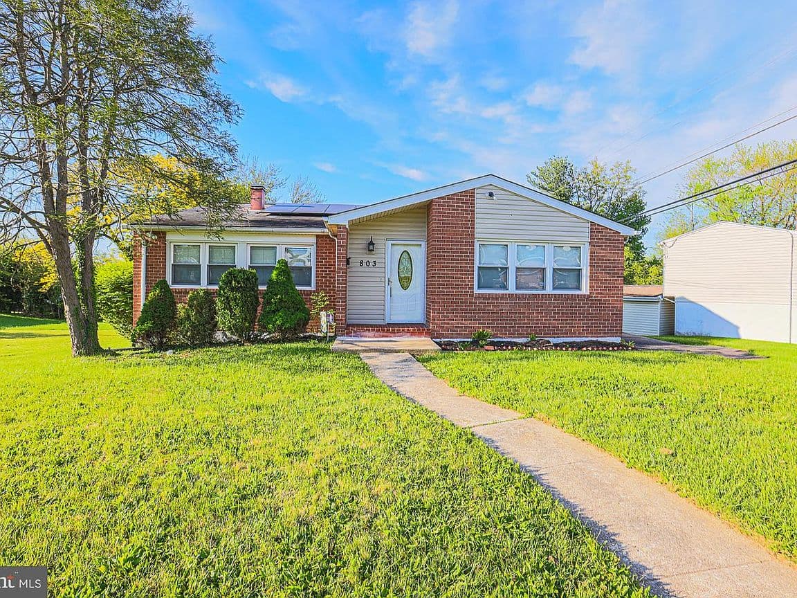 Primary listing photo