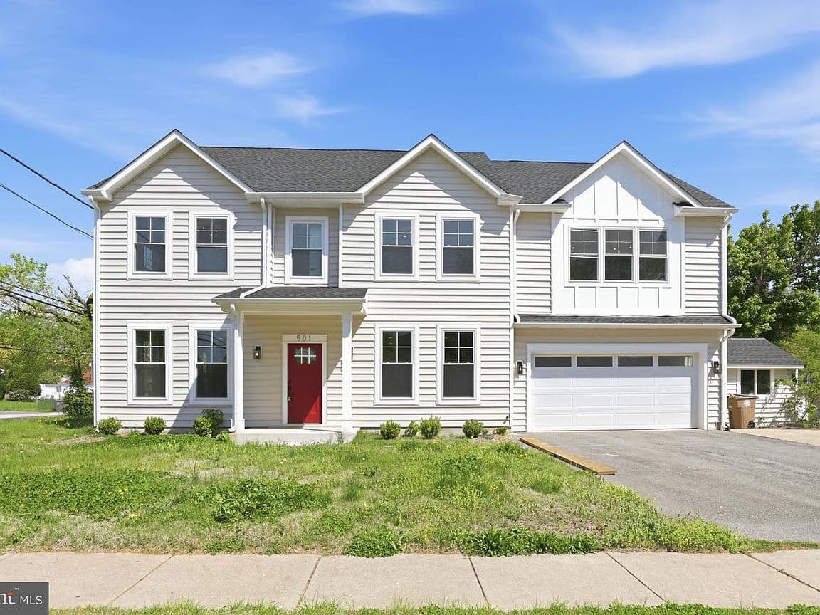 Primary listing photo