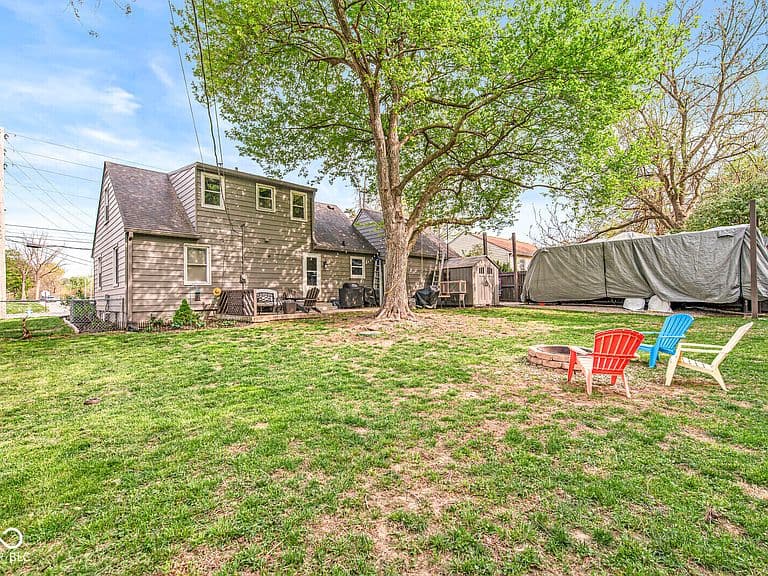 Listing photo 4