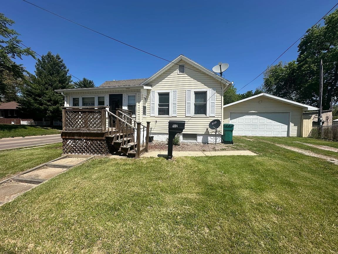 Primary listing photo