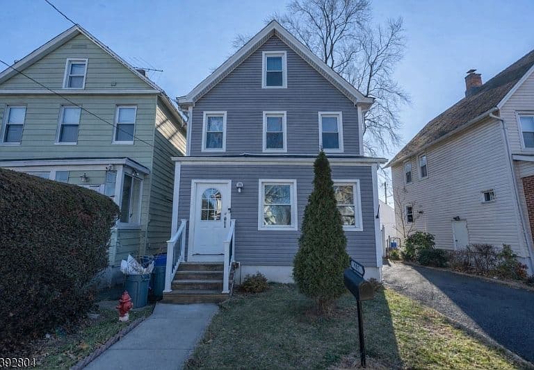 Listing photo 4