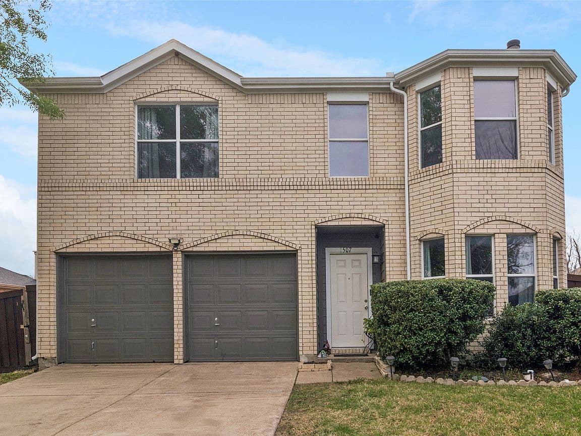 Primary listing photo