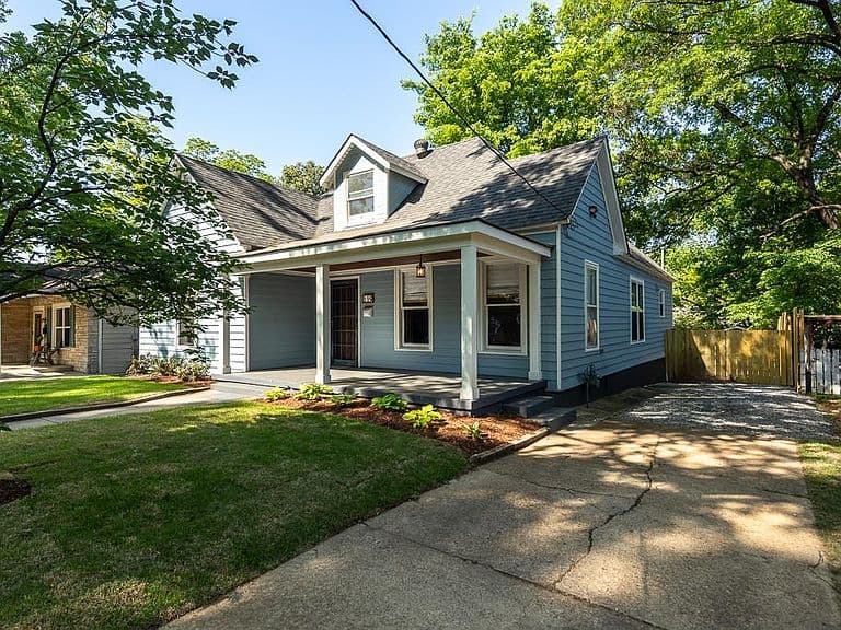 Listing photo 4