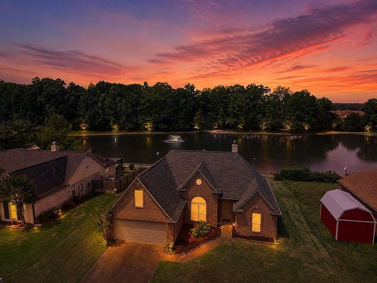 Listing photo