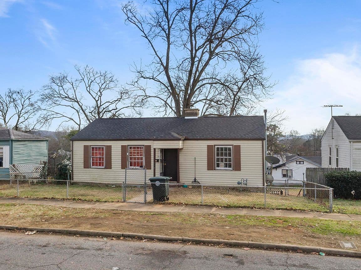 Primary listing photo