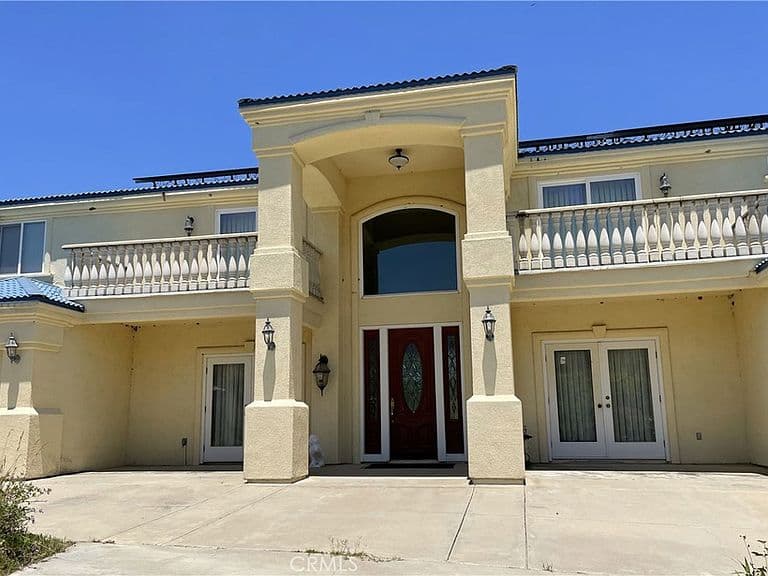 Listing photo