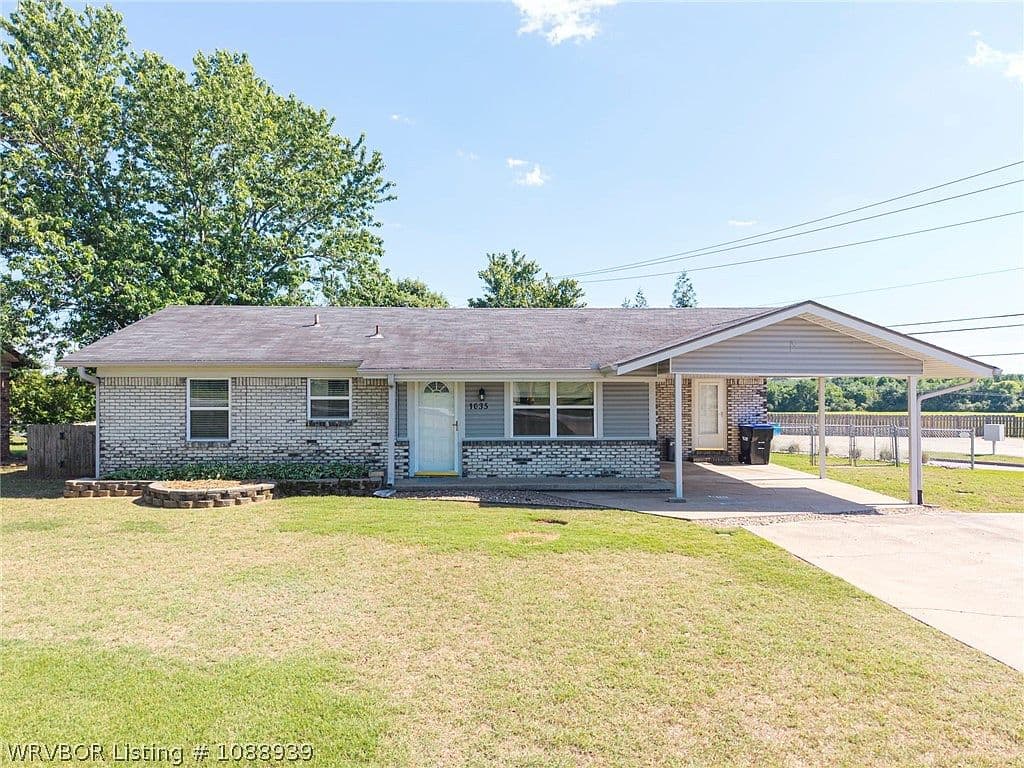 Primary listing photo