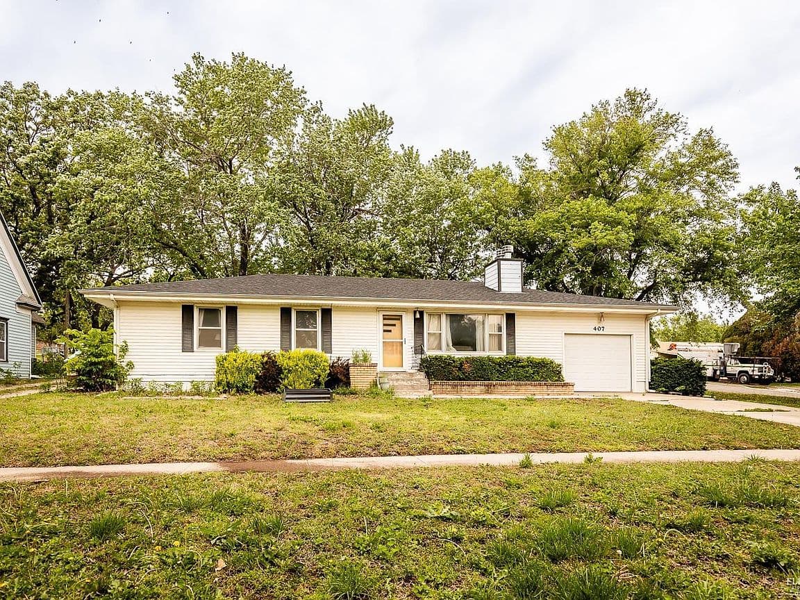Primary listing photo