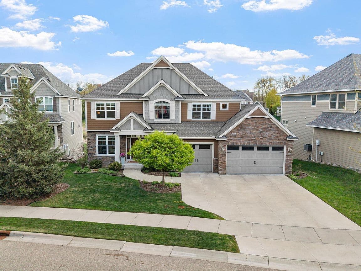 Primary listing photo