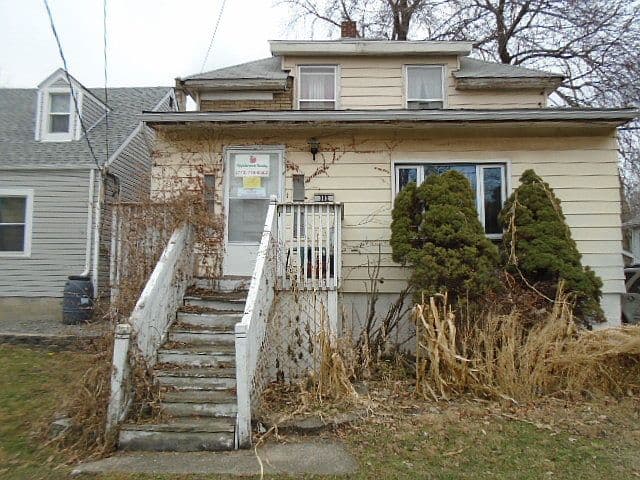 Listing photo