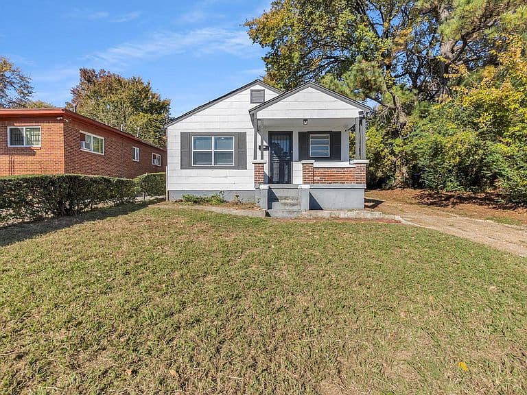 Listing photo 4