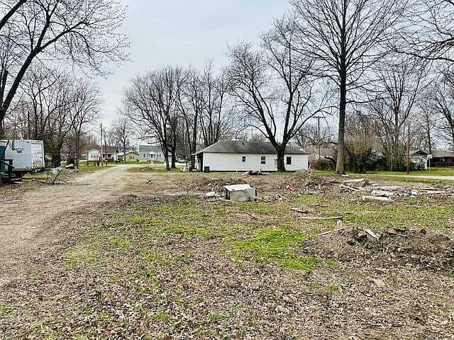Listing photo 5