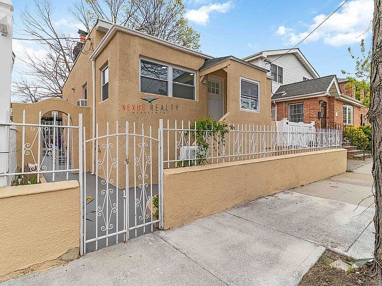 Listing photo 4