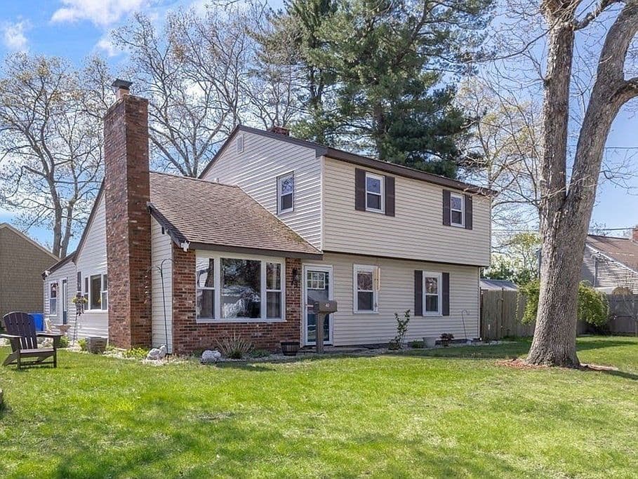 Primary listing photo