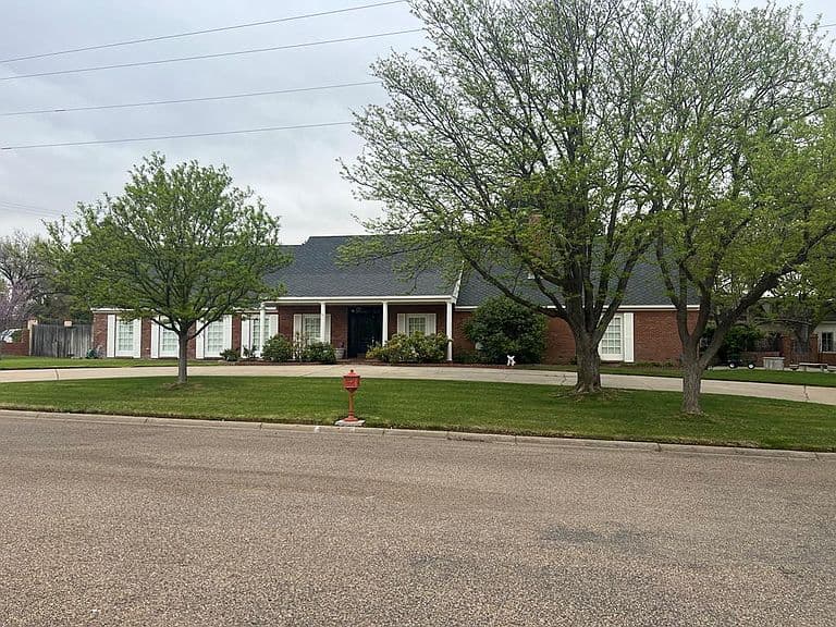 Listing photo