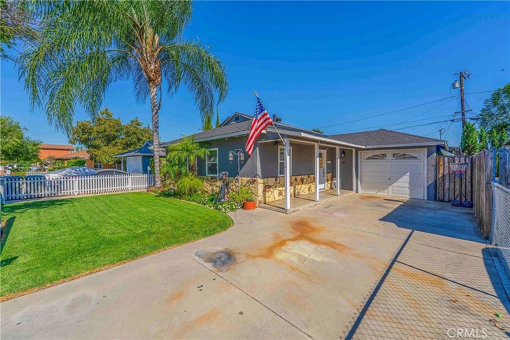 Primary listing photo