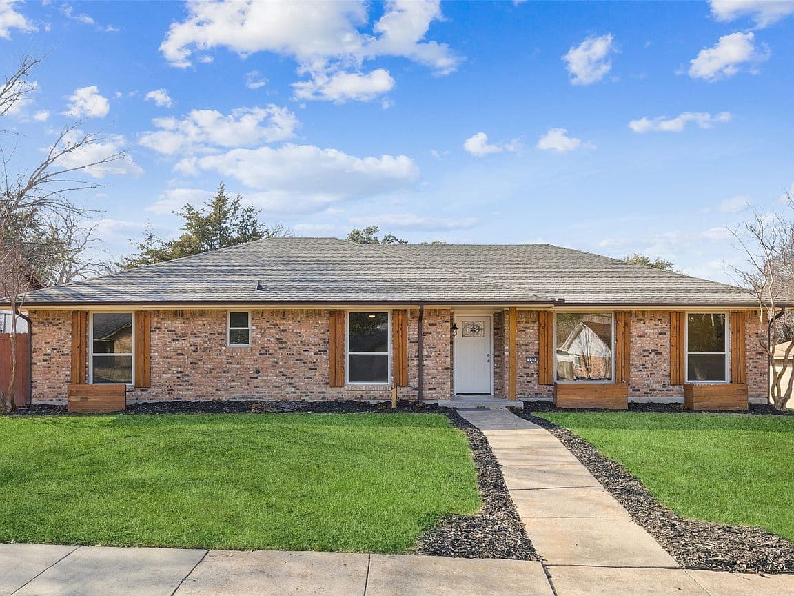 Primary listing photo
