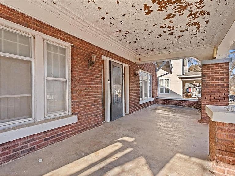 Listing photo 4