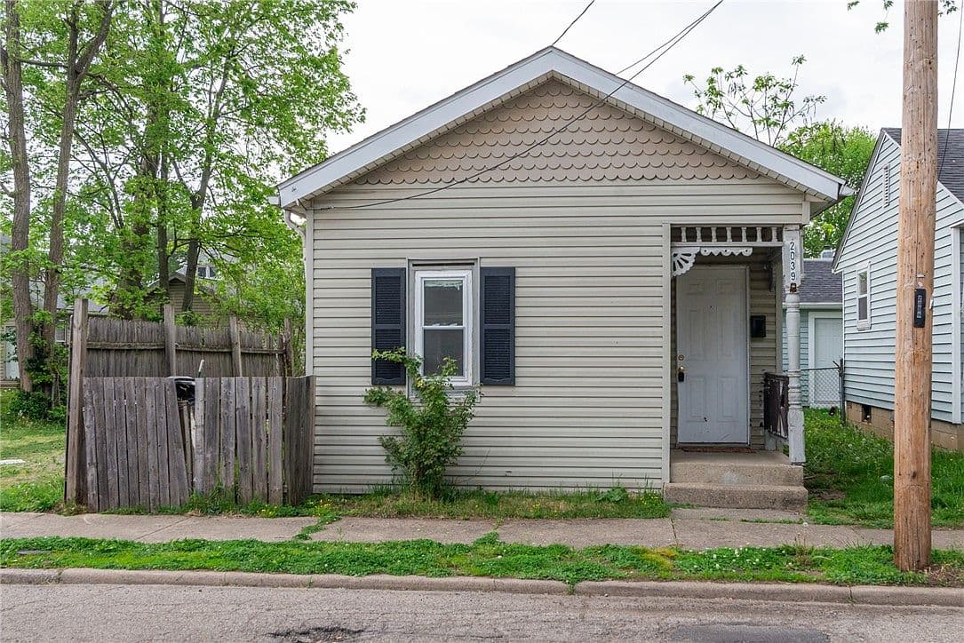 Primary listing photo