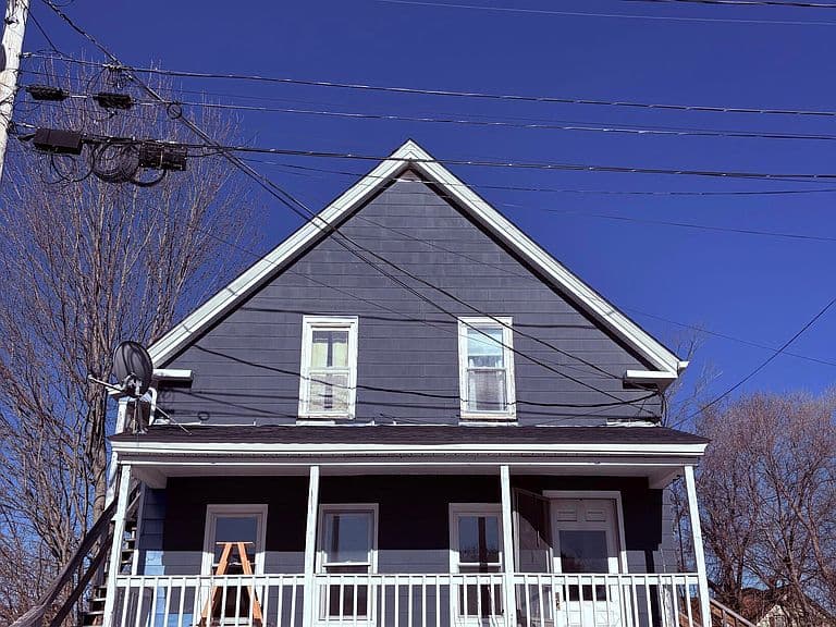 Listing photo