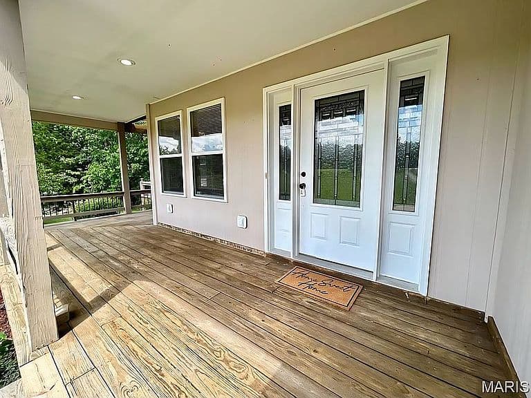 Listing photo 5