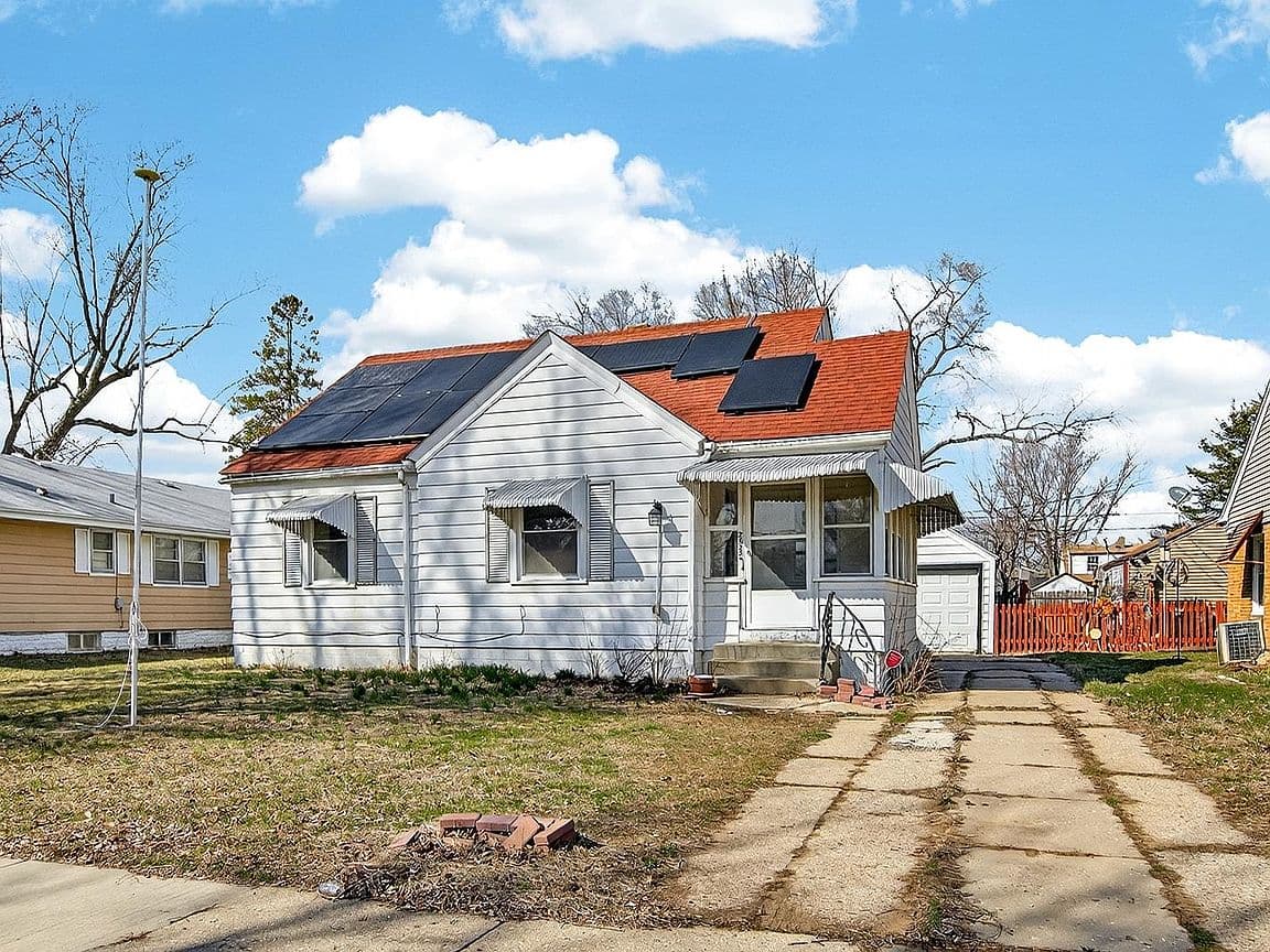 Primary listing photo