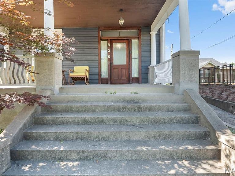 Listing photo 3