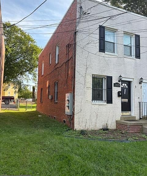 Listing photo 3