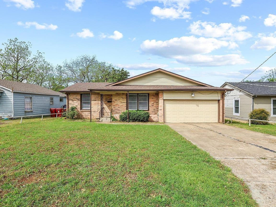 Primary listing photo